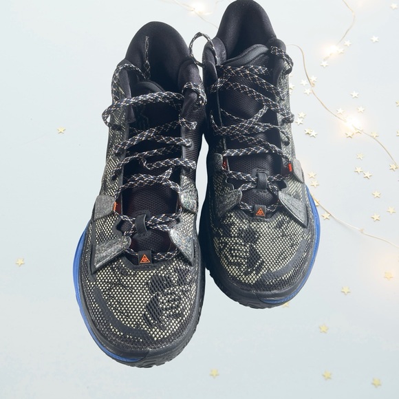 Nike Kyrie 7 in mint condition- size 9.5 - Picture 2 of 7